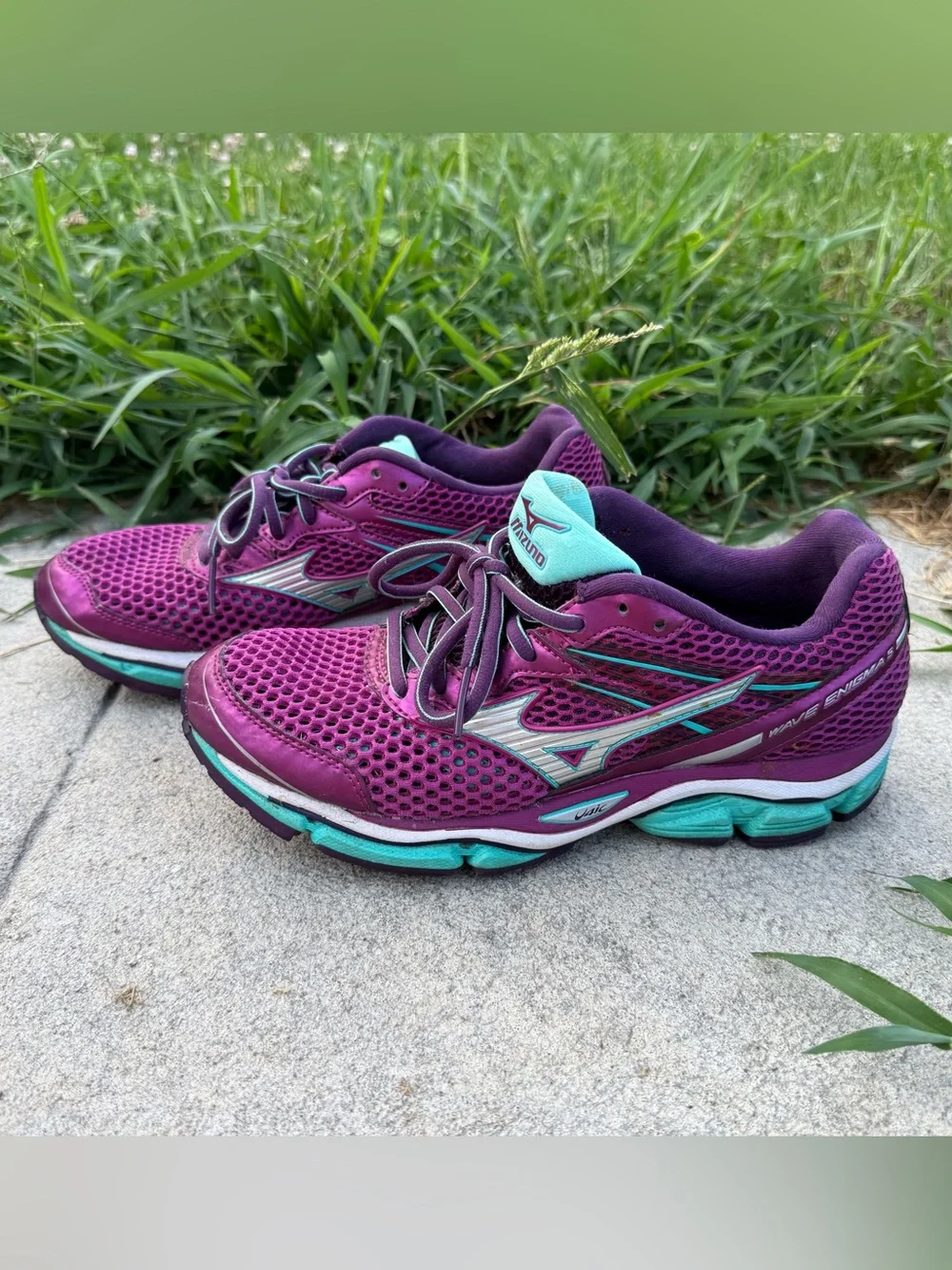 Mizuno Womens 8 Wave Enigma 5 Purple Teal Low Top Fabric Running Shoes